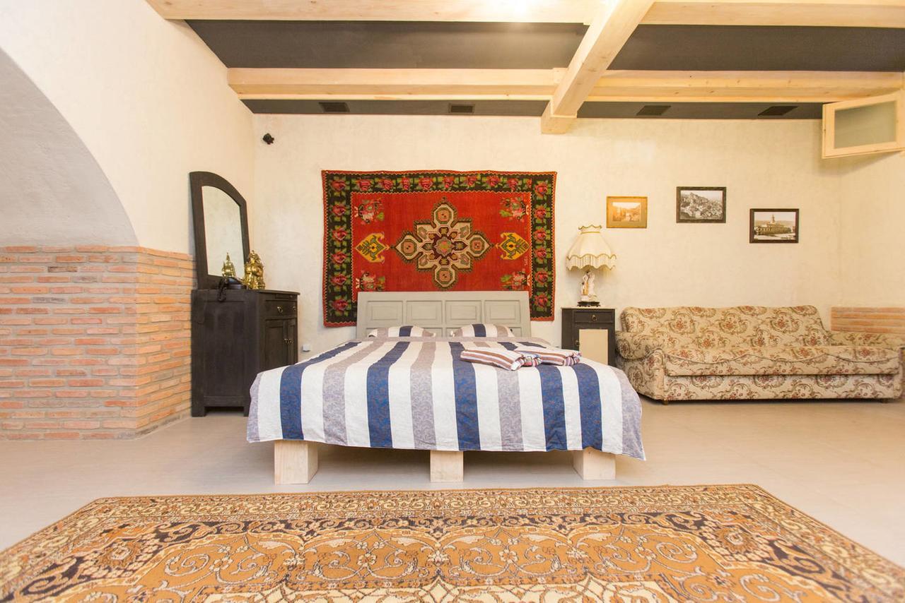 Nice Room Boutique Tbilisi Esterno foto